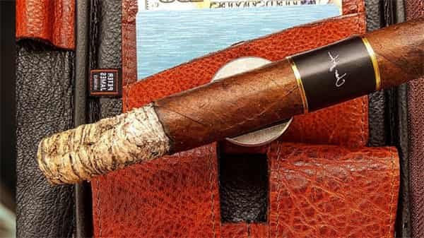 how to ash a cigar1