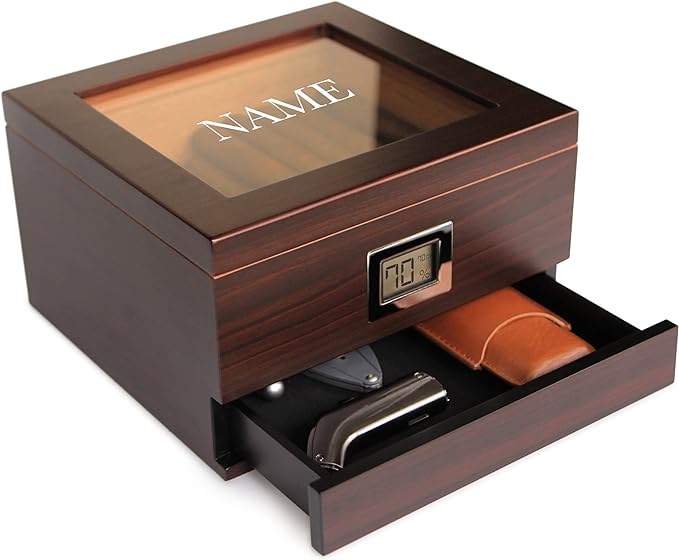 6. humidor de puros con monograma