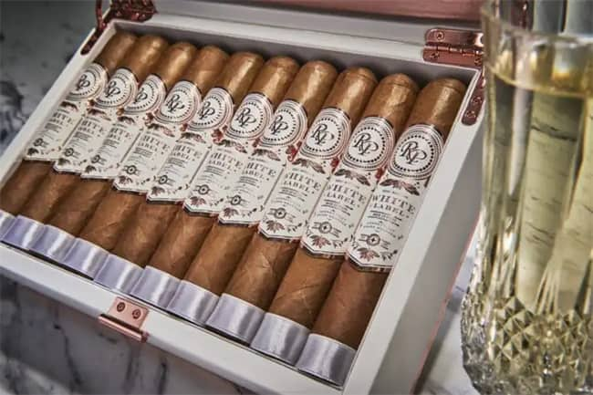 rocky patel marca branca7