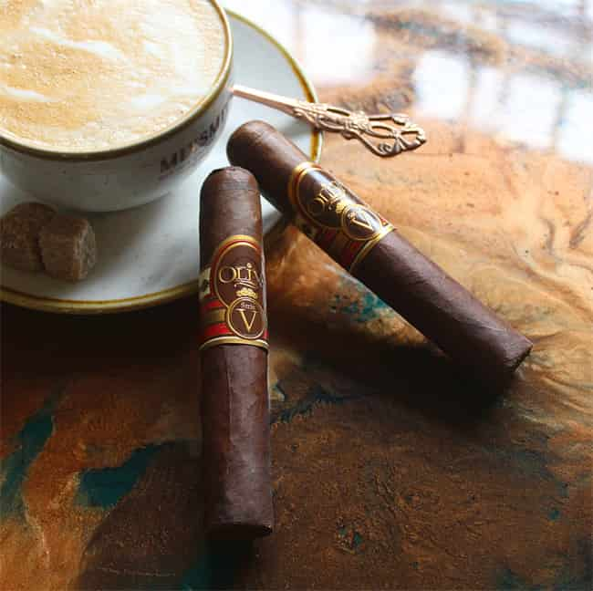 oliva serie v cigarro3