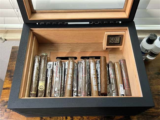 estuche elegancia cristal renzo humidor review3