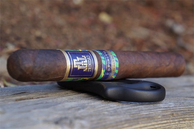 trinidad espíritu serie no. 3 recensie5