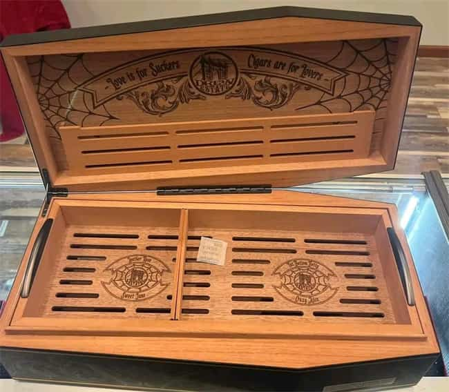 drew estate coffin humidor2