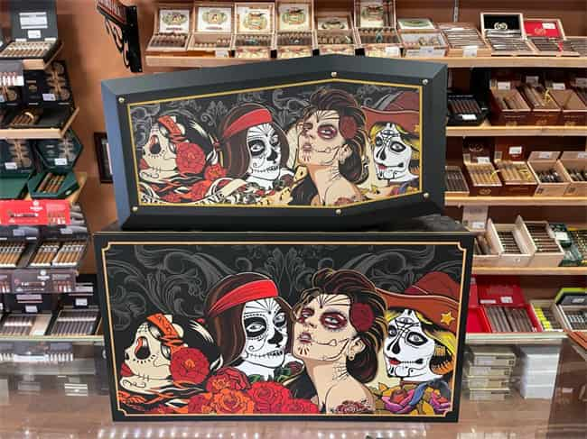 drew estate coffin humidor3