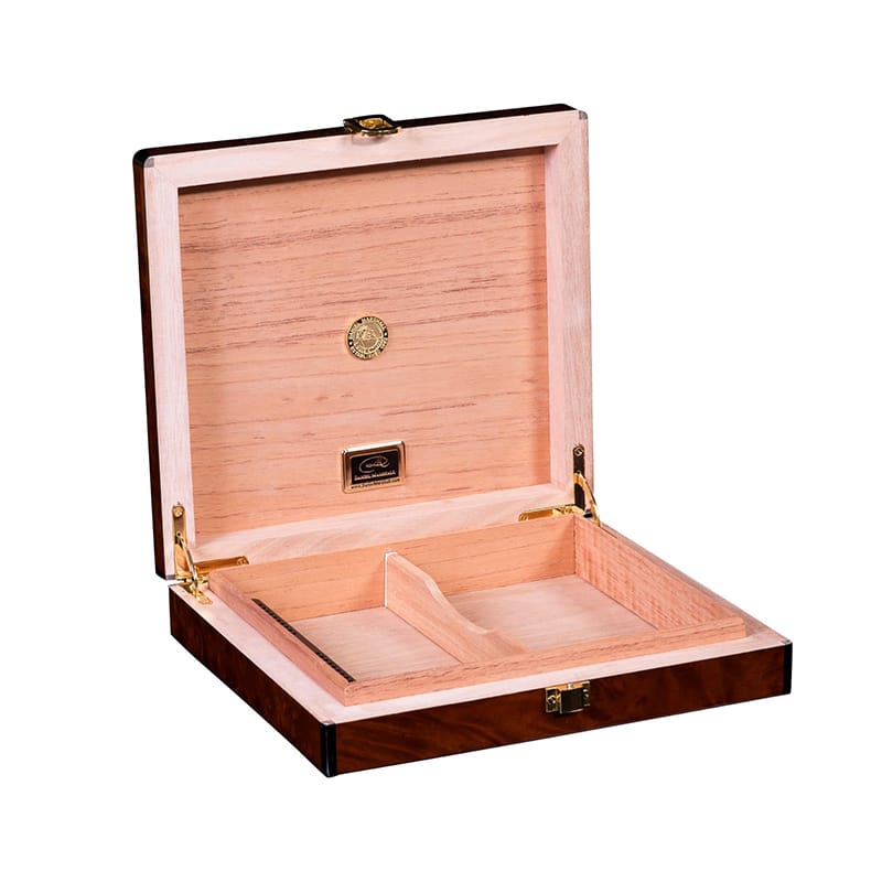 daniel marshall humidor arvostelu